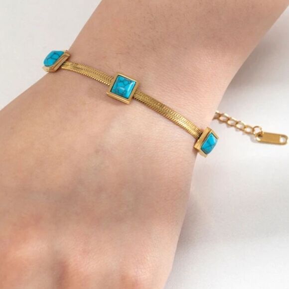 Gold and Turquoise bracelet N943 - Picture 2 of 6